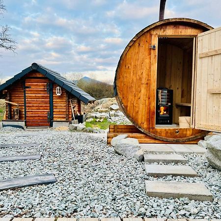 Tiny House With Mountain Views Lägenhet Turany Exteriör bild
