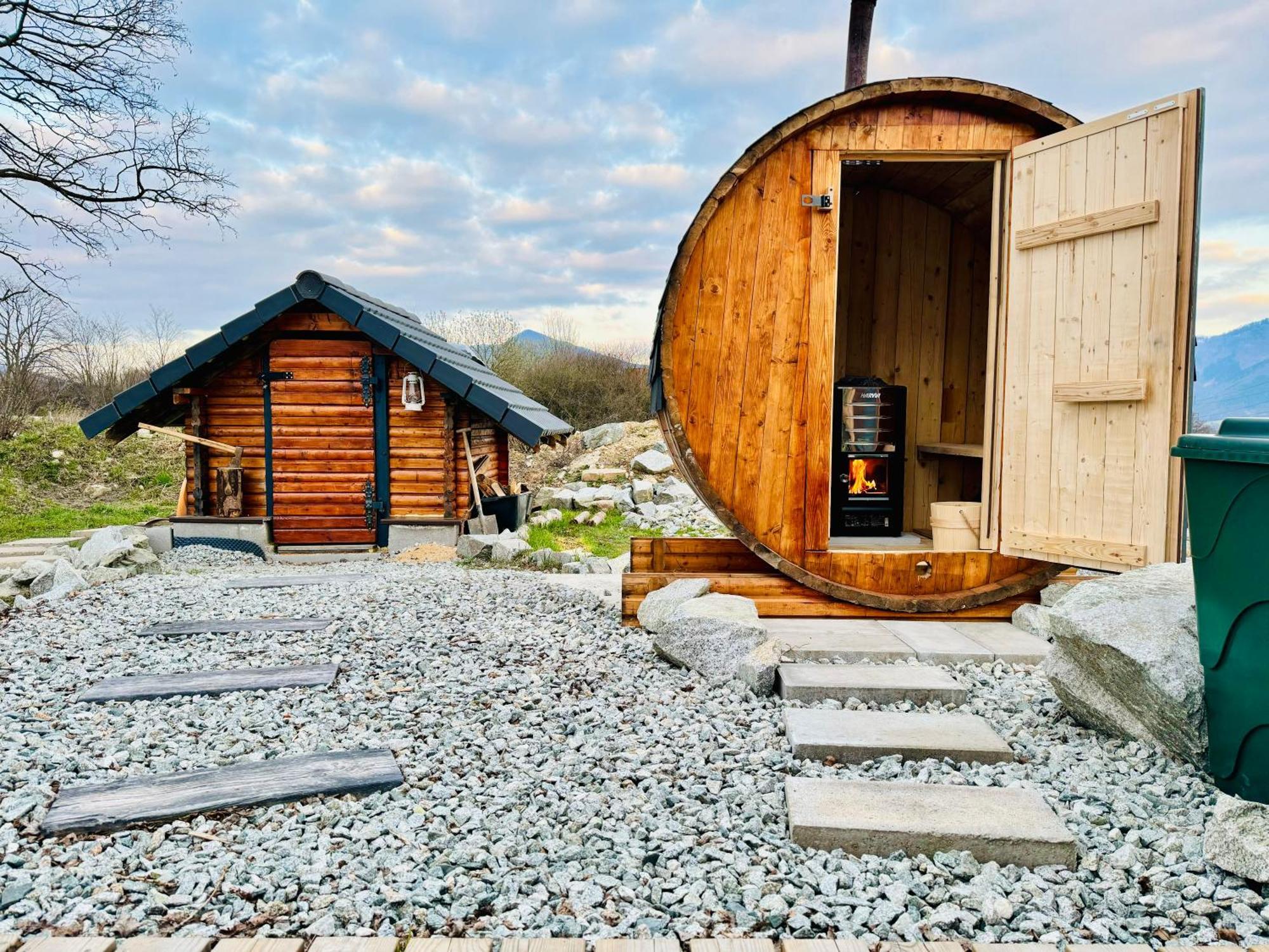 Tiny House With Mountain Views Lägenhet Turany Exteriör bild